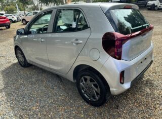 carros.charlies.dealer.kia_.picanto.plateada.us17490.nueva_.2