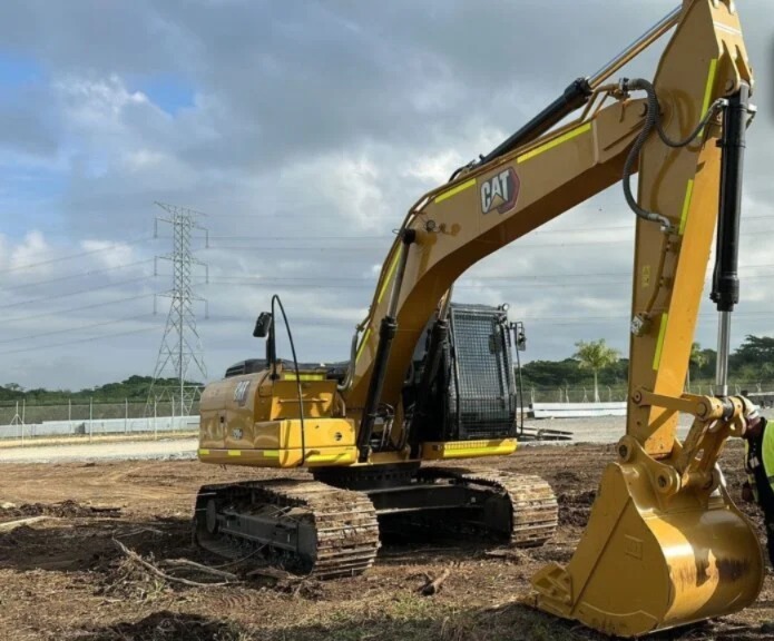Construyendo En Rd? Alquiler De Maquinarias De Construcción!!
