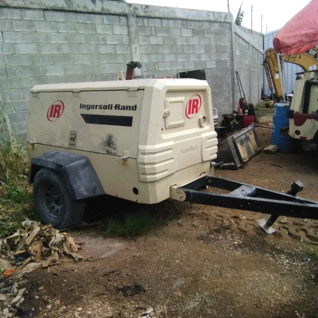 Construyendo En Rd? Alquiler De Maquinarias De Construcción!!