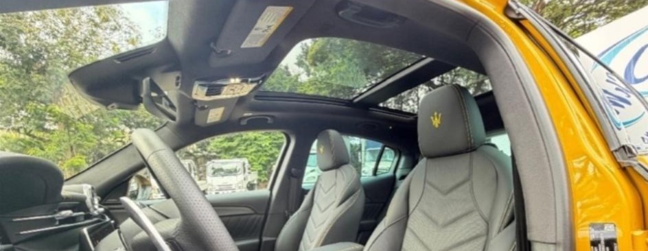 Maserati Amarillito Pollito, Nuevecito Nuevecito …